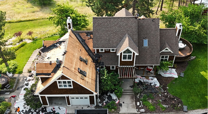 Roof Repairs vs. Replacement